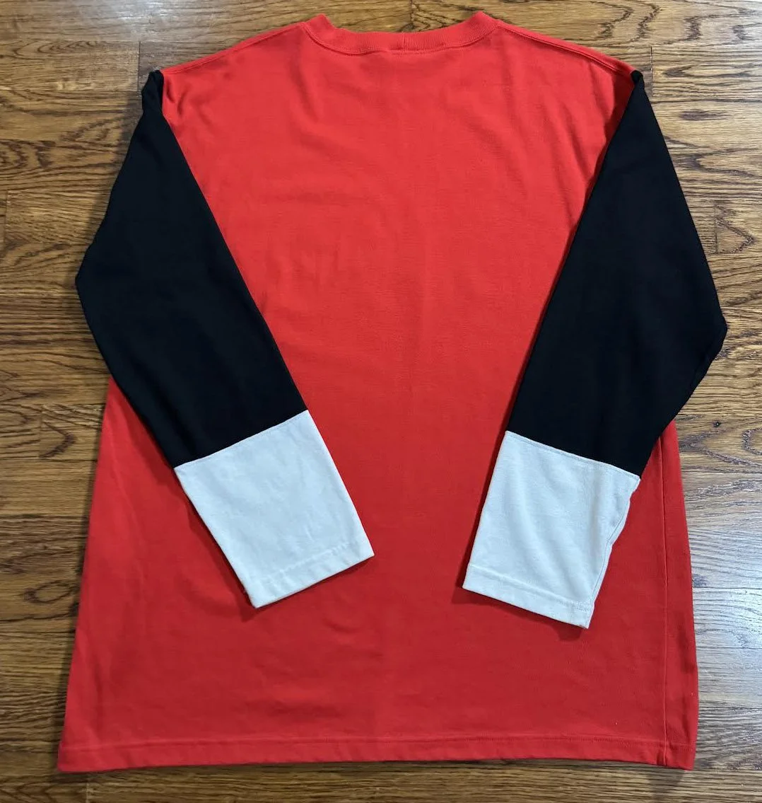 back of DKNY Top.jpg