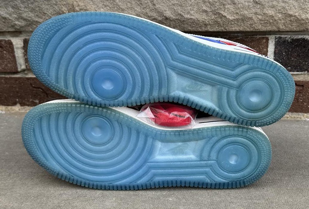 bottom of Nike Air Force 1 AS 06.jpg