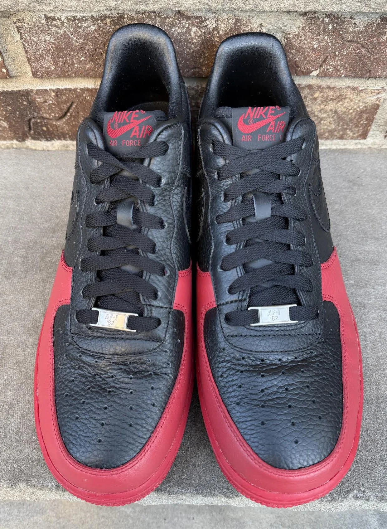 Front of Af1 Black Red .jpg