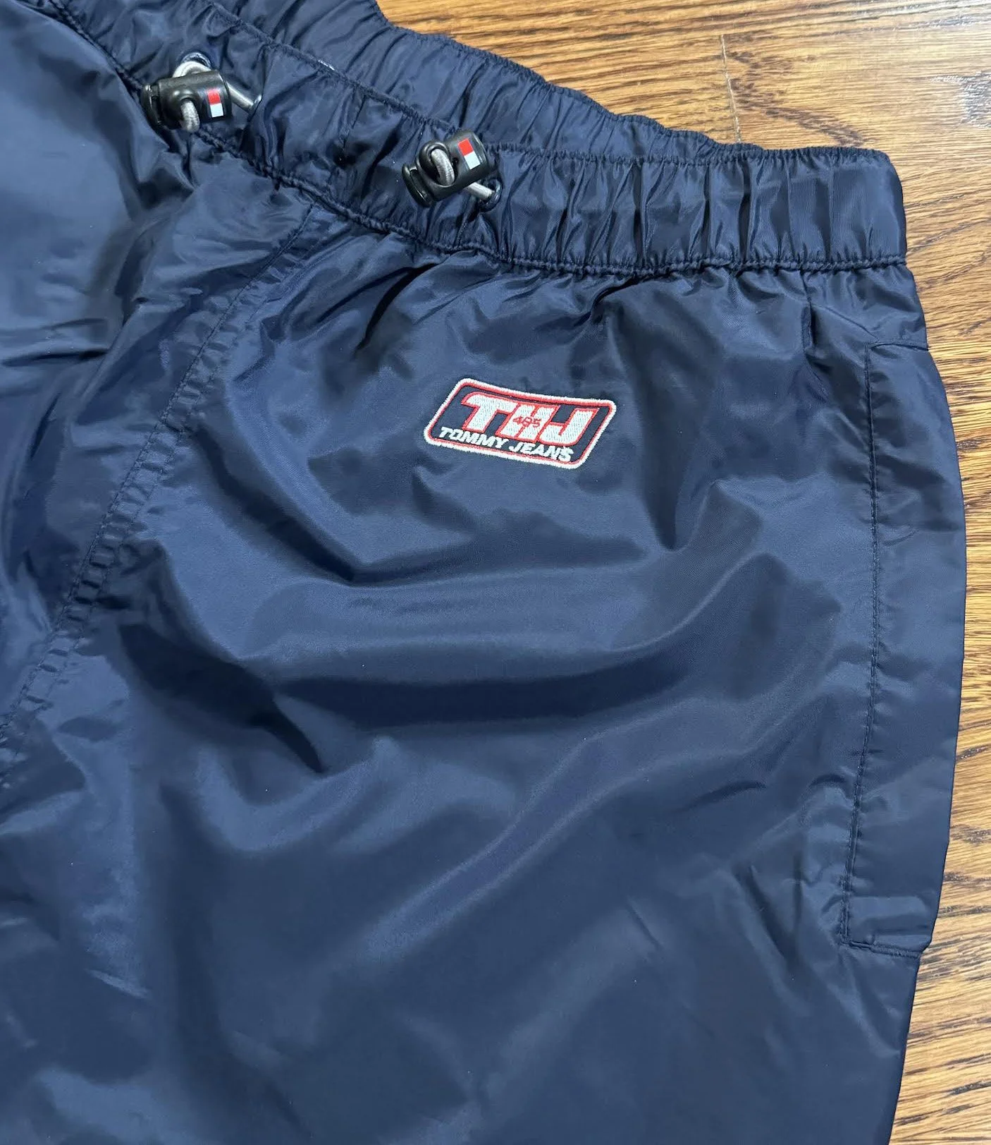 Tommy Jeans logo.jpg
