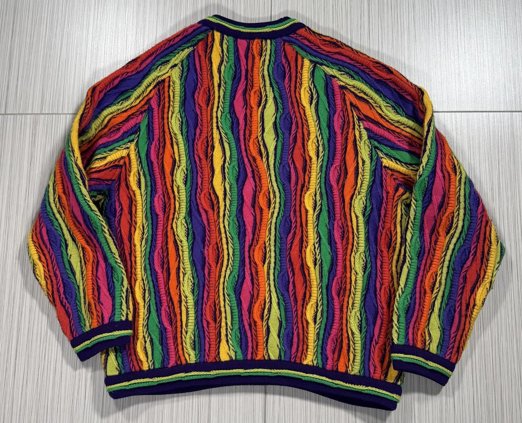 back of Coogi Australlia sweater.jpg