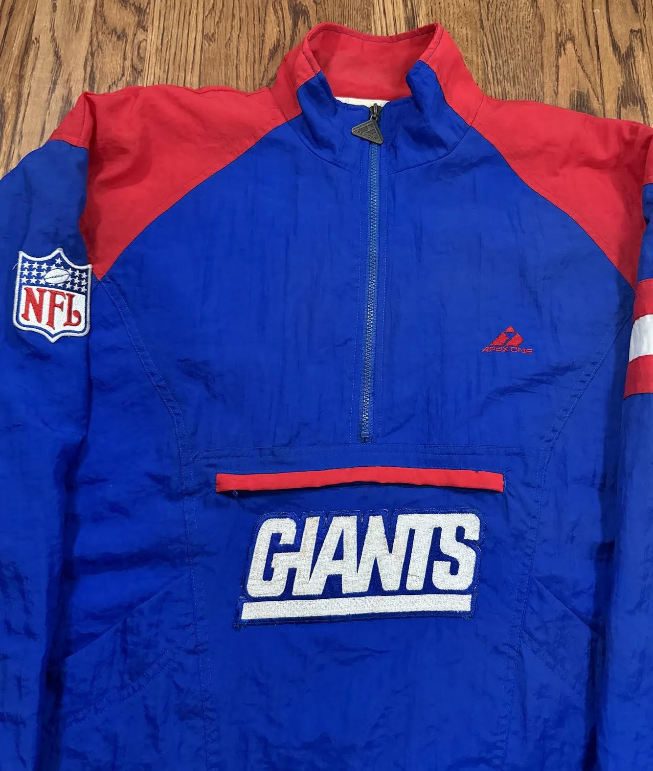 Giants Apex Close up .jpg