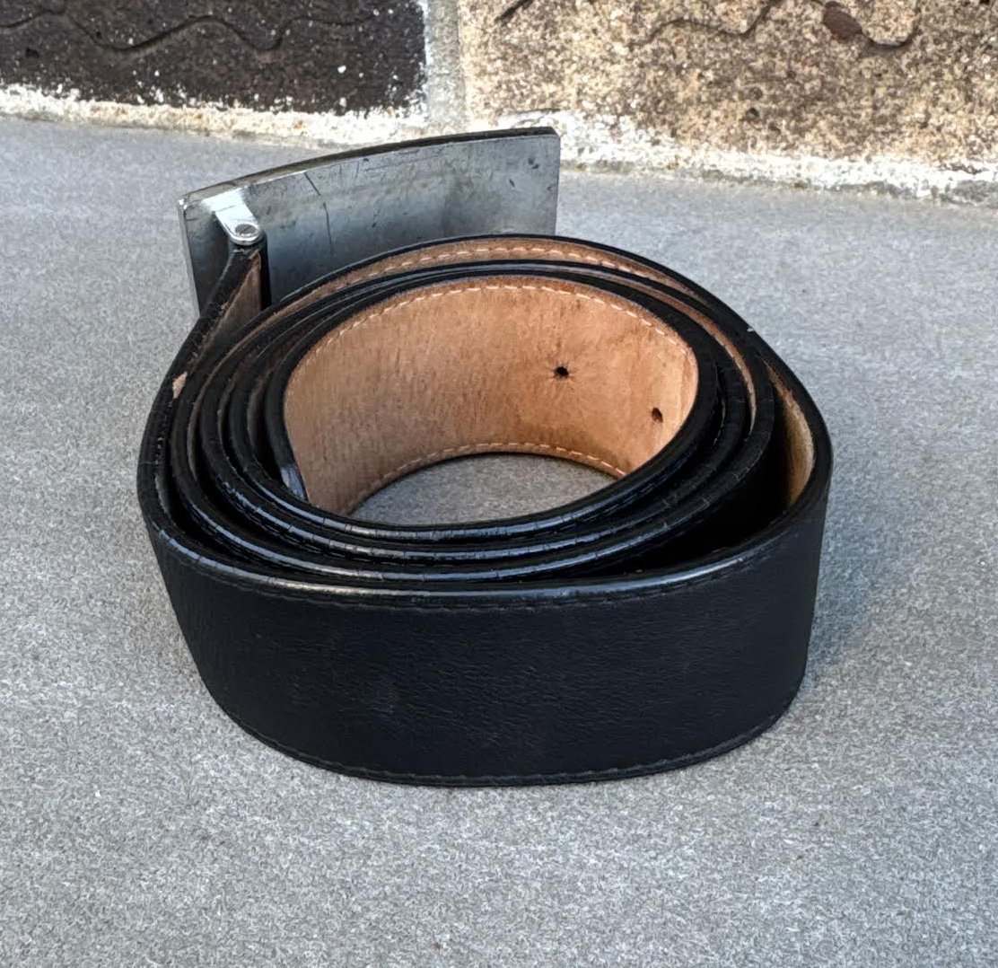 LV belt .jpg