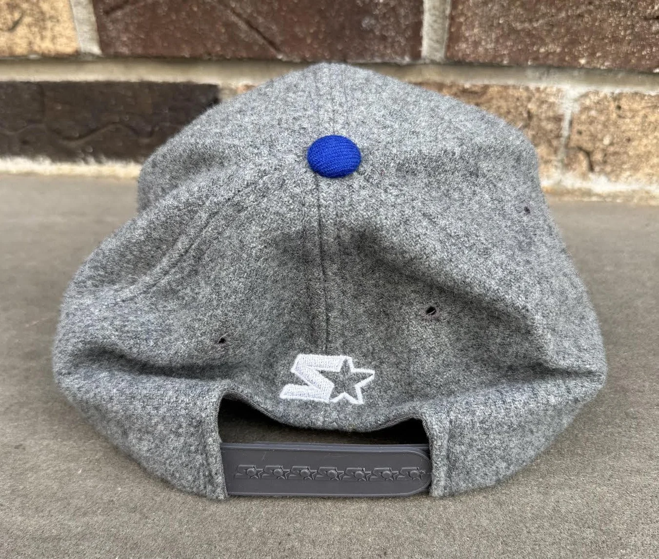 back of Wool Starter Knicks hat.jpg