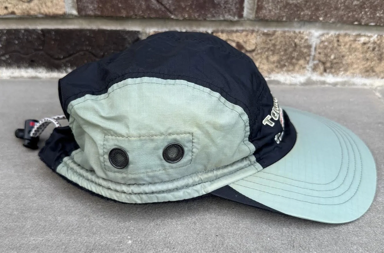 side of Tommy Jeans hat.jpg