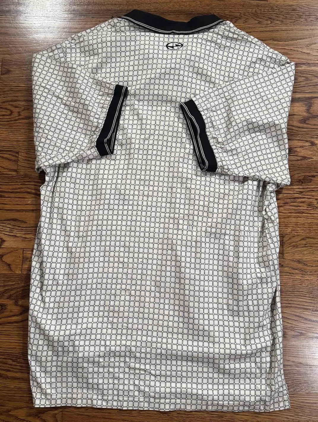 back of Tiger white black shirt .jpg