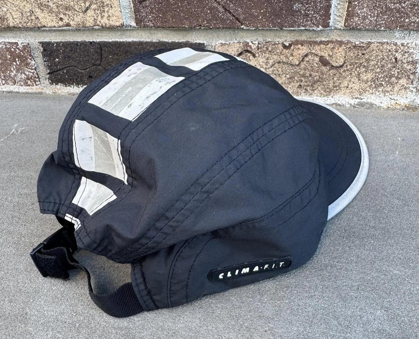 CLIMA FIT black reflective trim .jpg