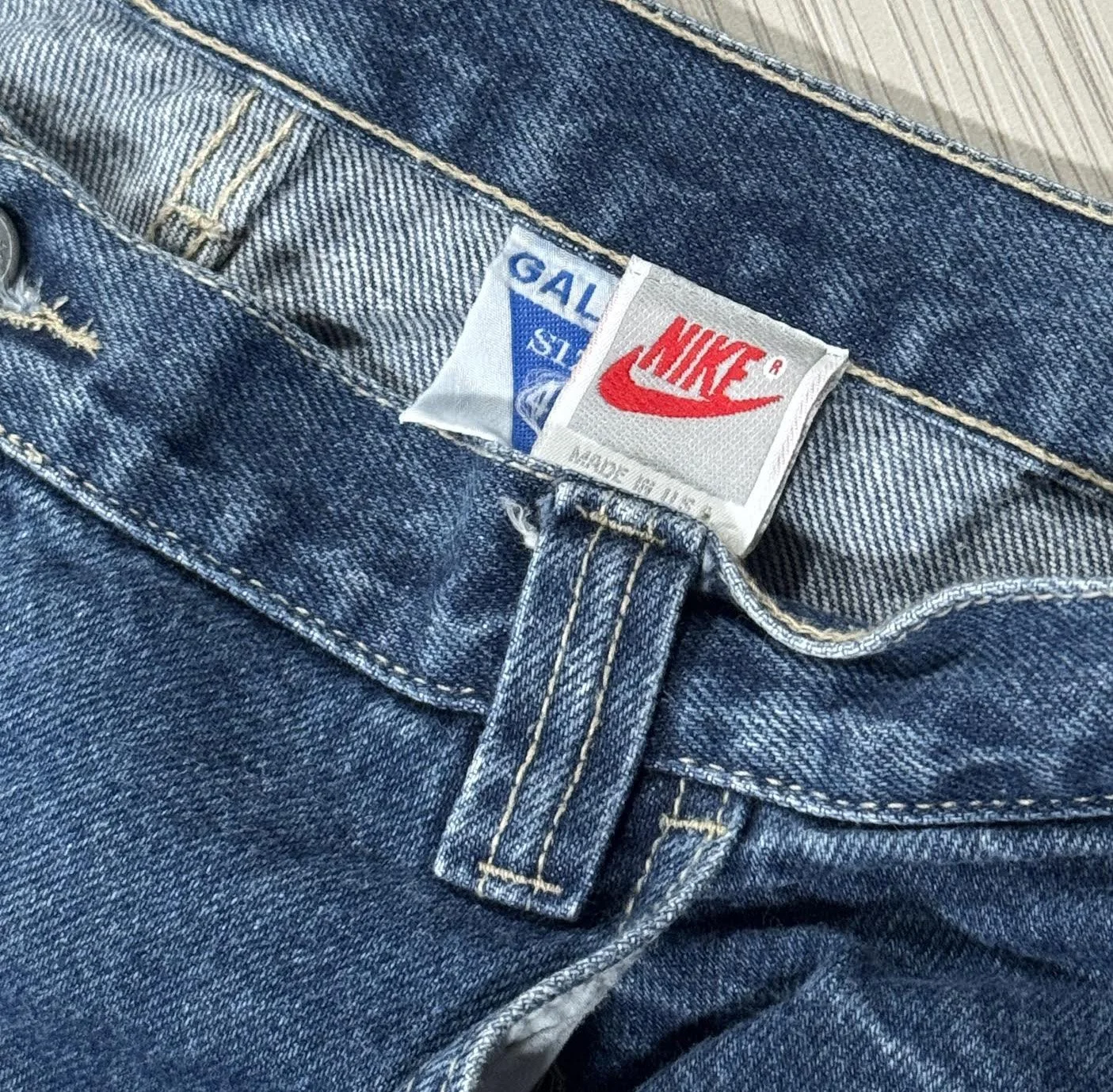 Nike Grey Tag Bootleg.jpg
