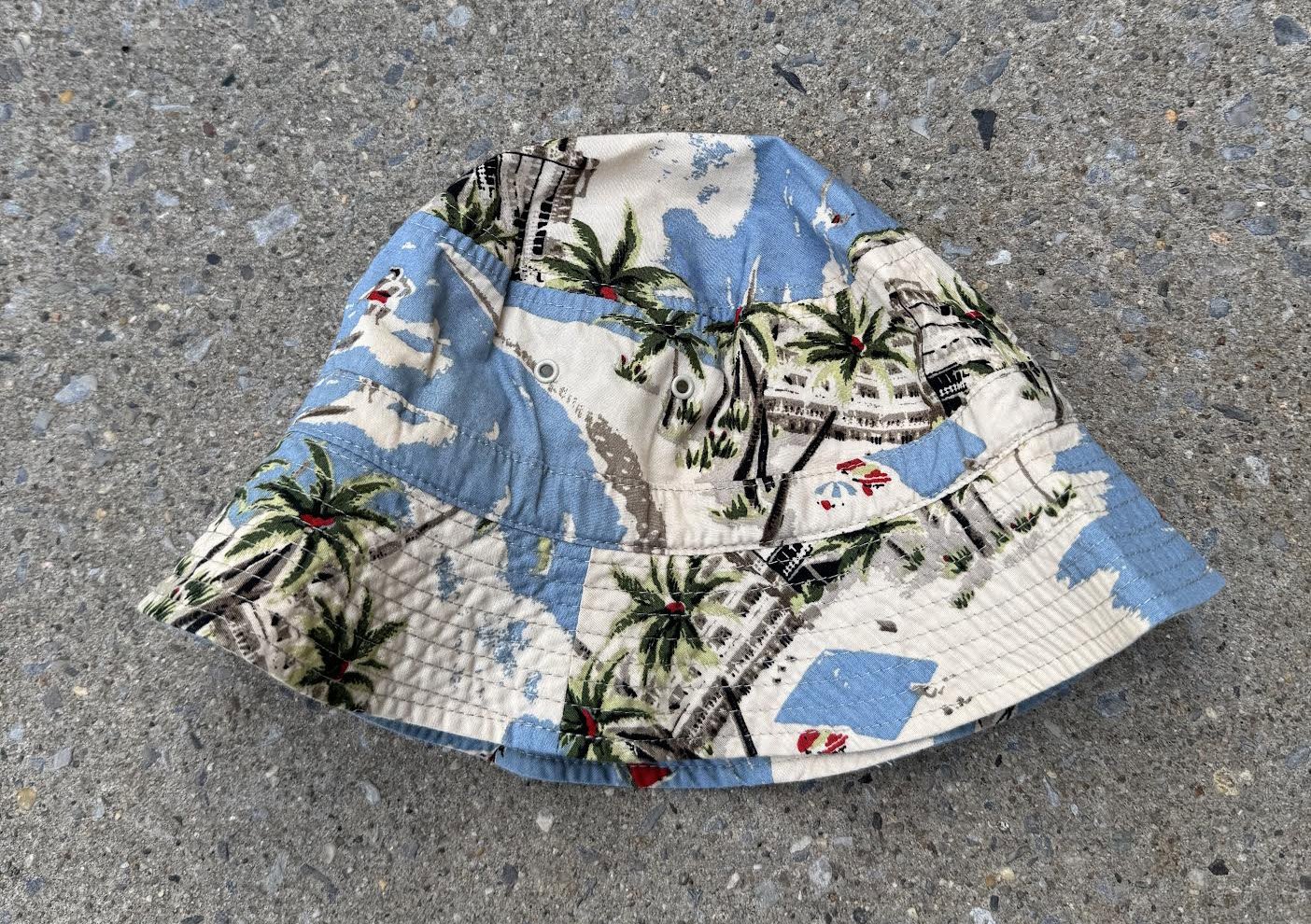 Back of Gap bucket hat.jpg