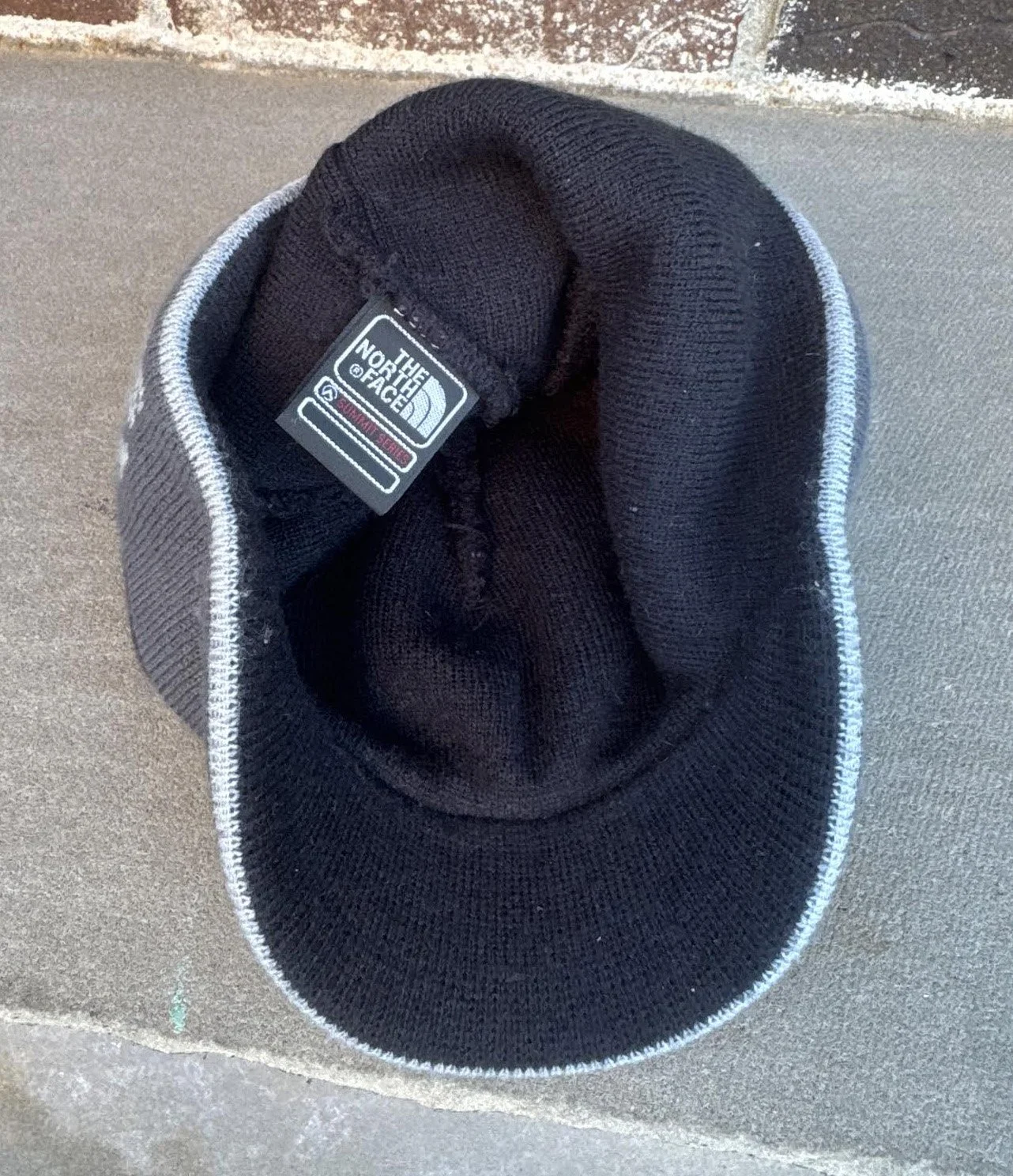 inside of Summit Series Winter hat.jpg