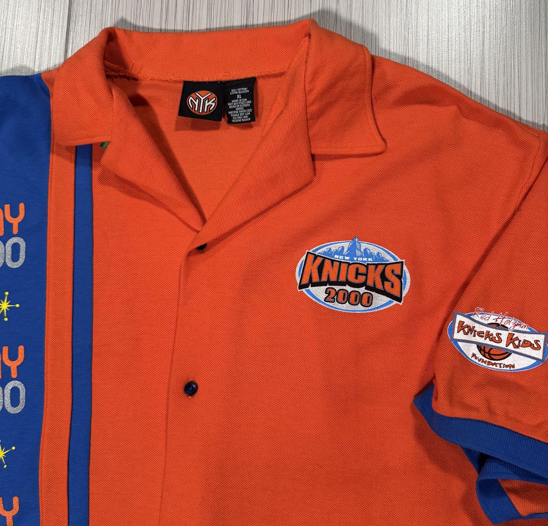 Knicks 2000 logo.jpg