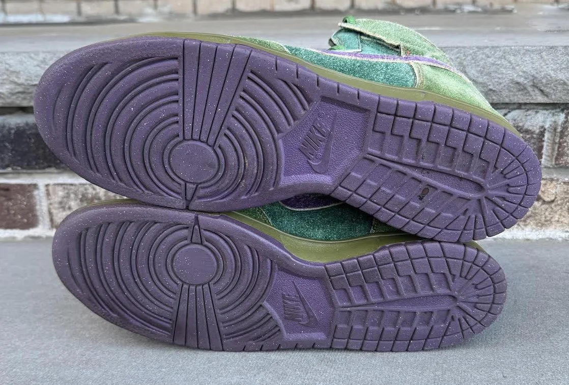 Bottom of Nike Dunk SB.jpg