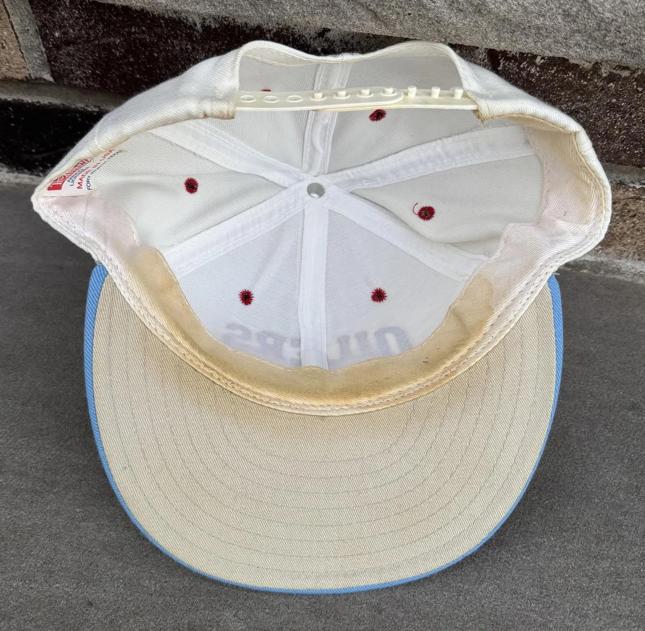 inside of Oilers cap.jpg