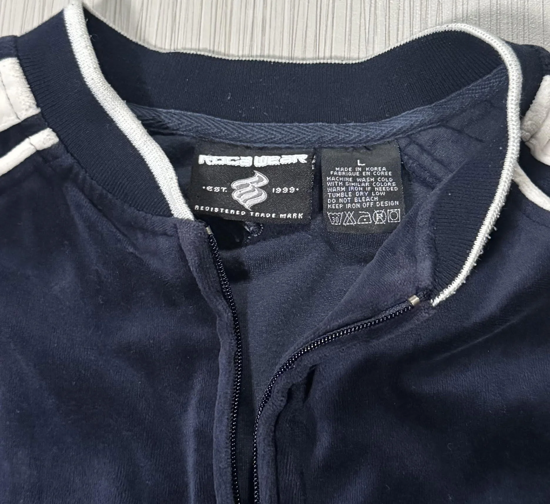 Vintage Rocawear tag.jpg