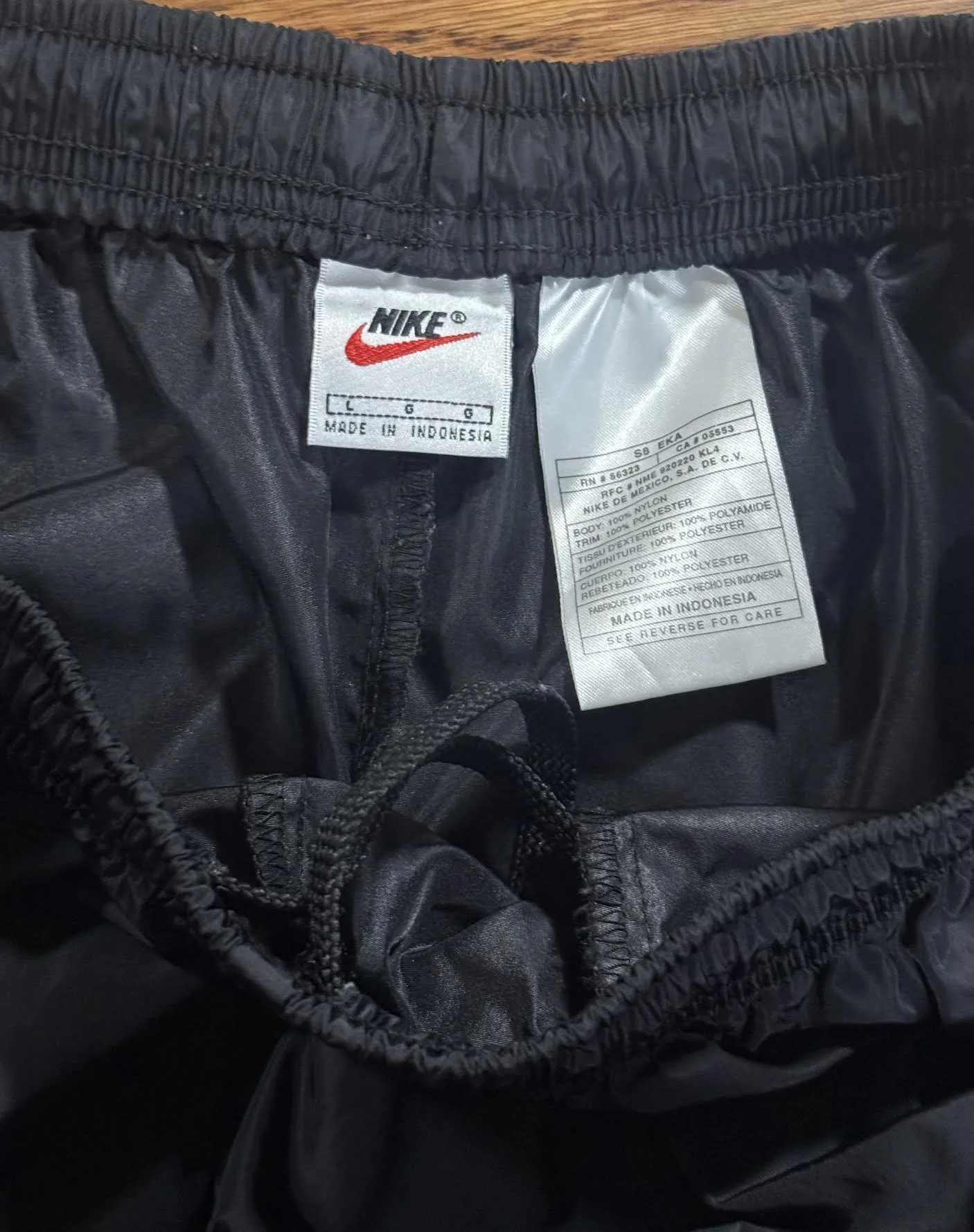 90s Nike white tag.jpg