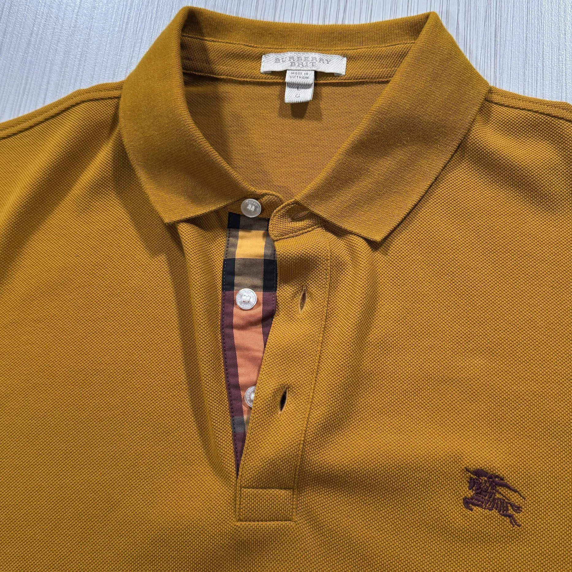 Burberry Brit logo.jpg