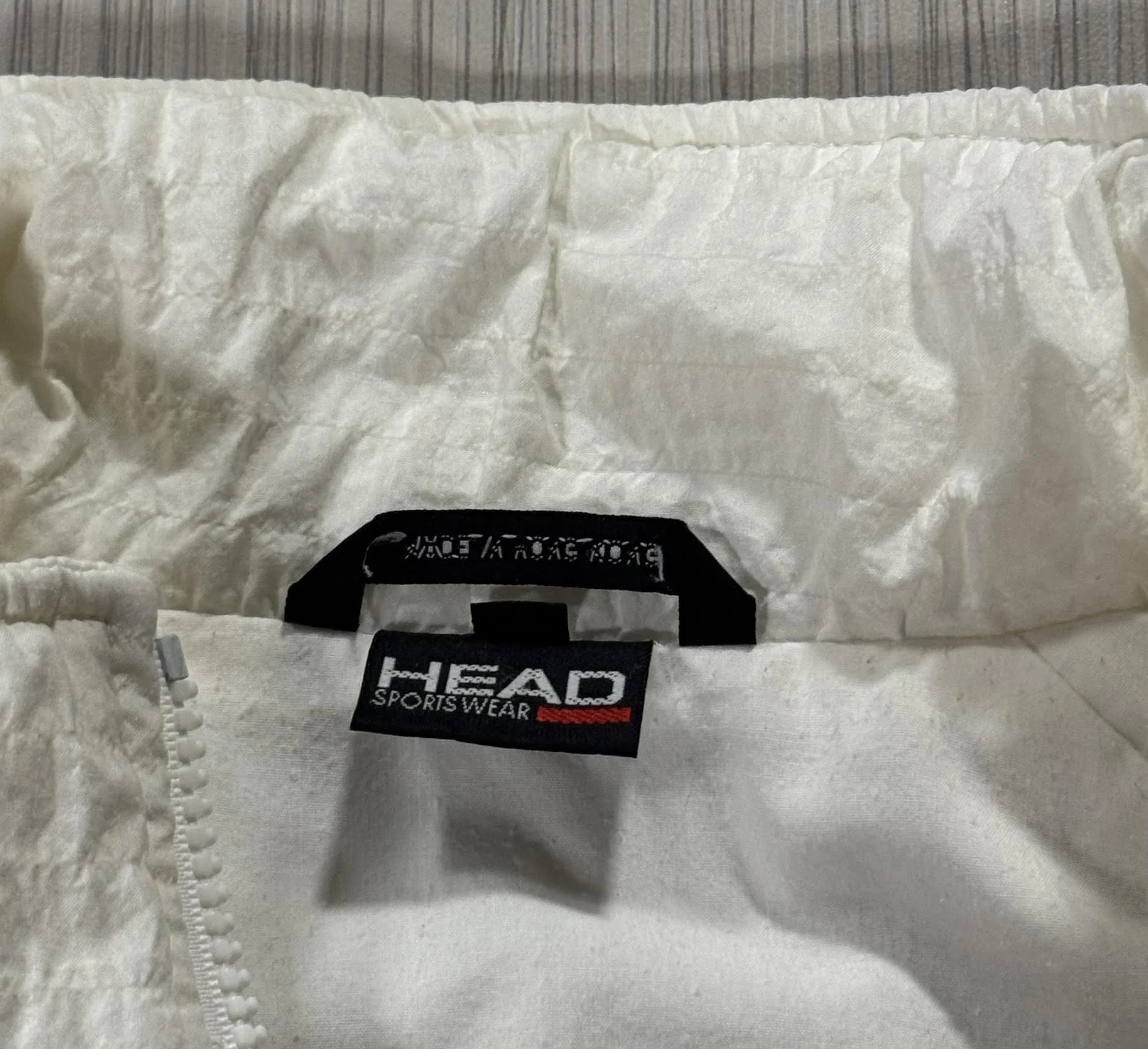 Head Sportswear tag.jpg