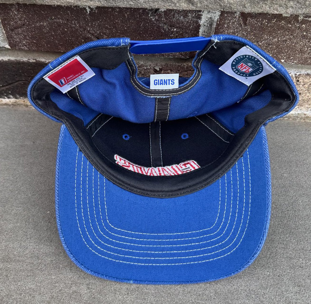 inside of Giants Twins Cap 2.jpg