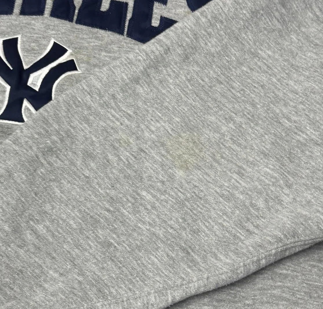 spot on sleeve .jpg
