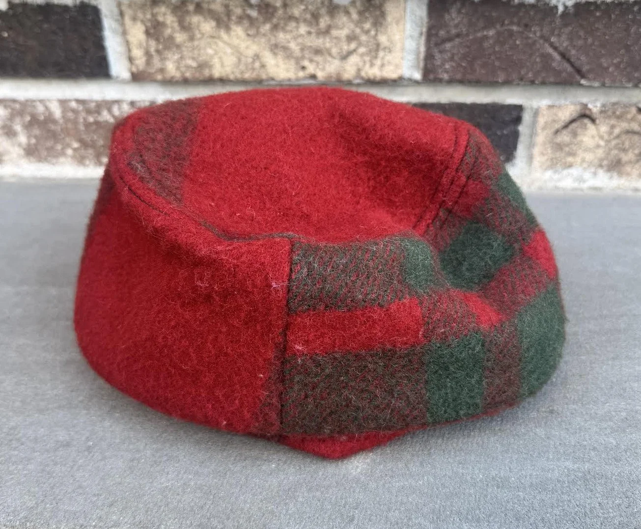back of Stussy wool hat.jpg