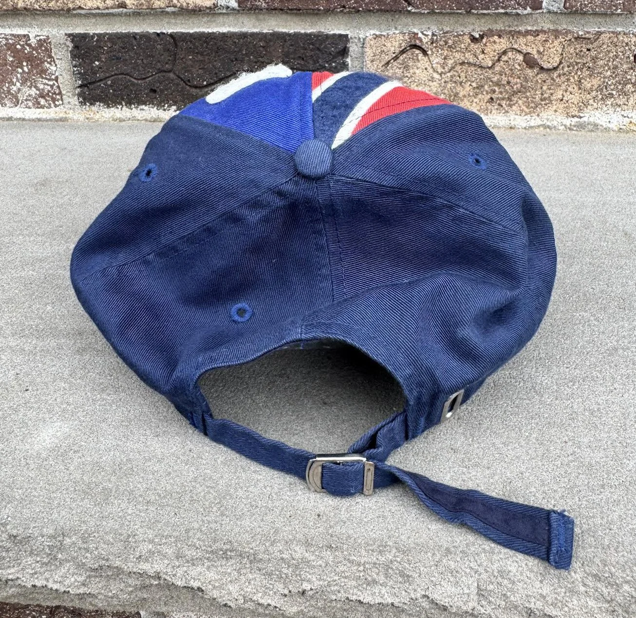 Back of Polo Sport Badge cap.jpg