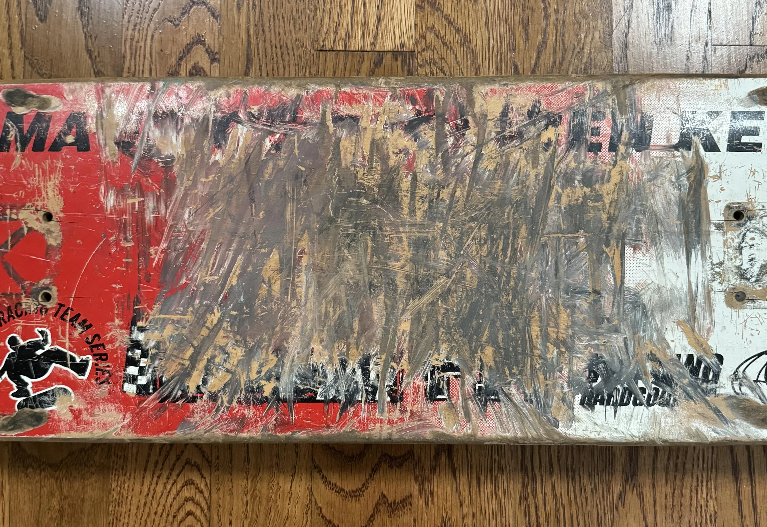 Marks on middle .jpg