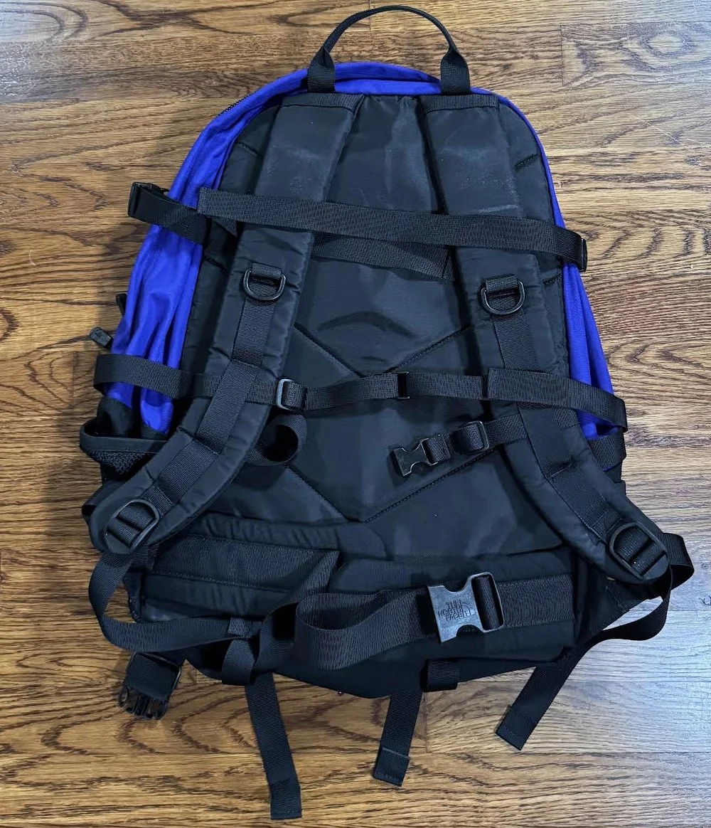 Vintage The North Face Blue / Black Backpack  RootsBK