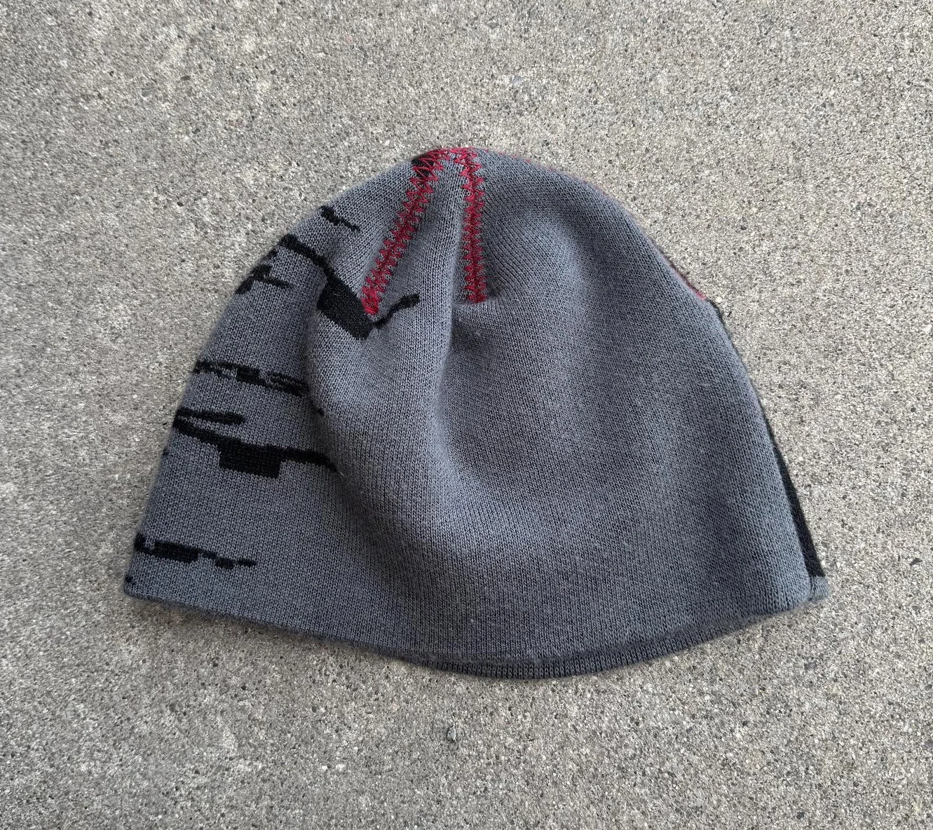 back of Oakley Beanie.jpg