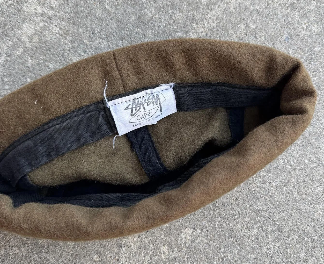 inside of stussy beanie.jpg