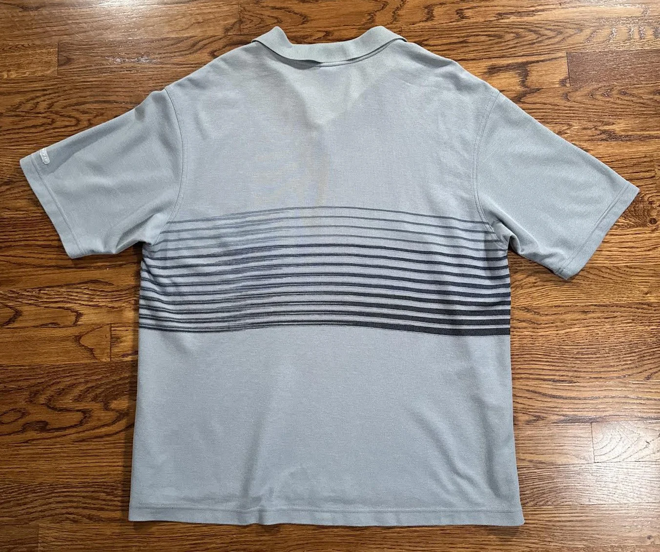 Back of Nike Court Challenge Shirt .jpg