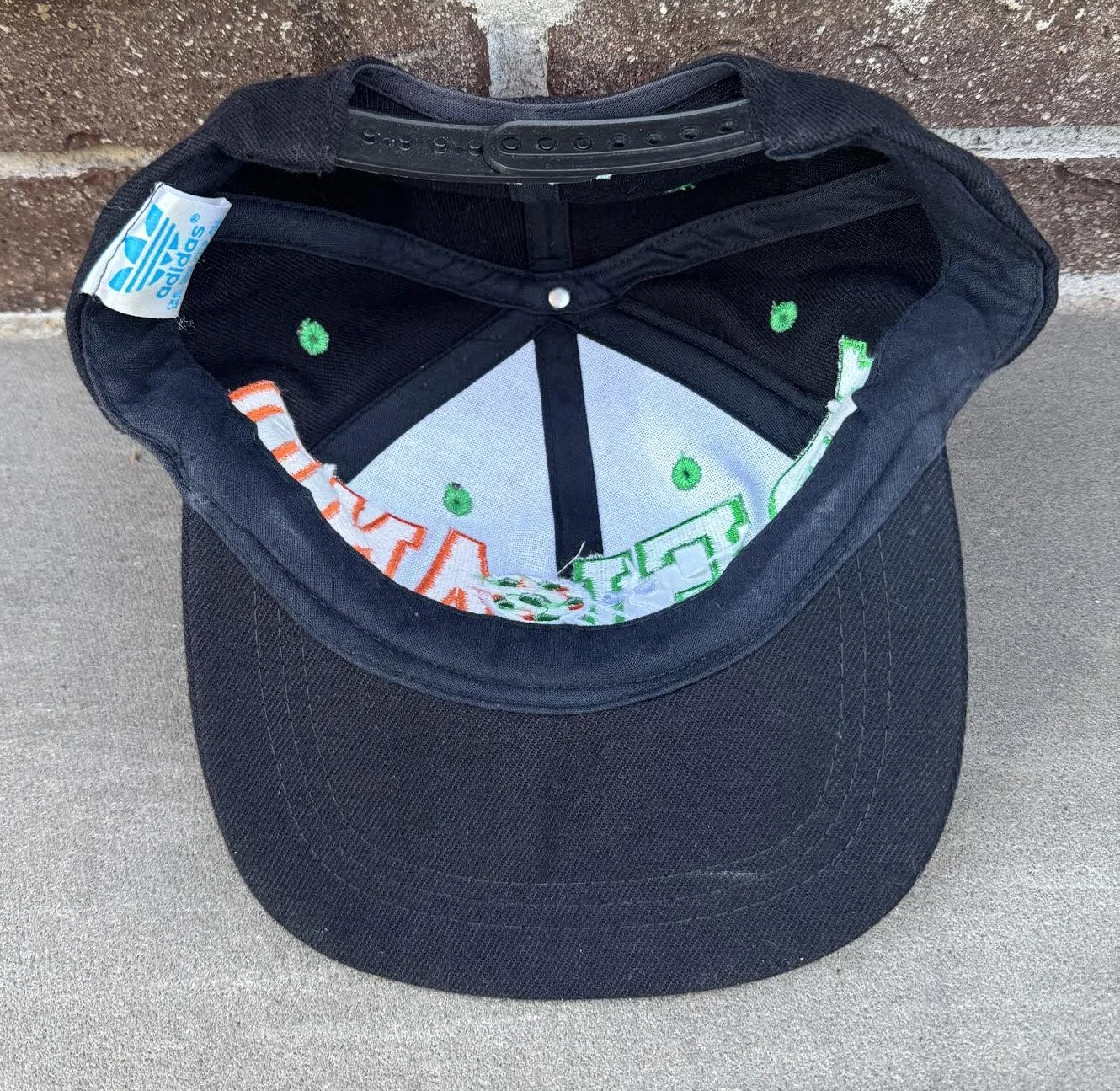 inside of Ireland Cap.jpg