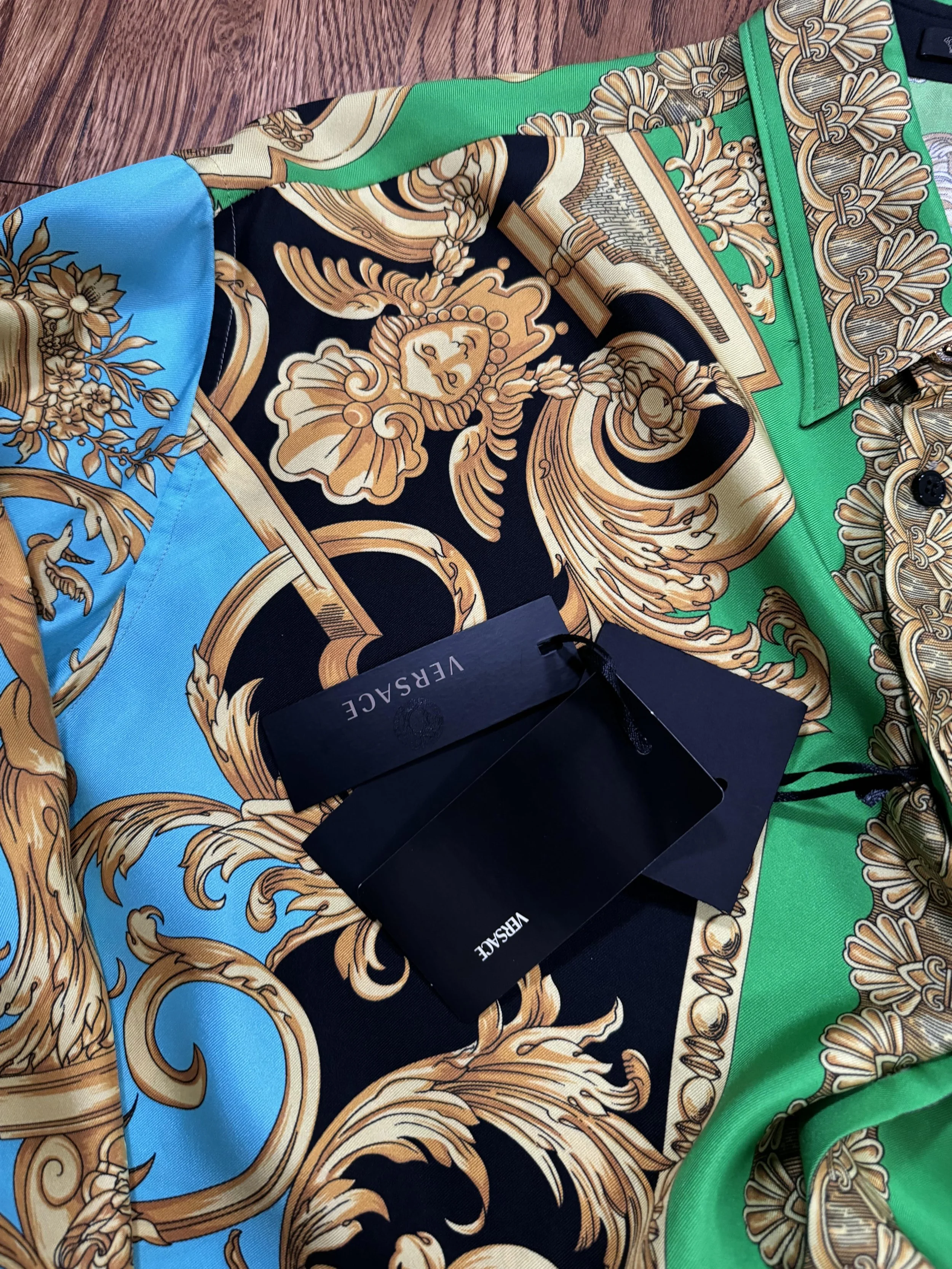 Versace store tags .jpg