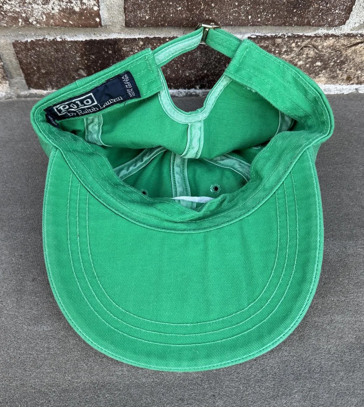 inside of polo strapback hi tech.jpg