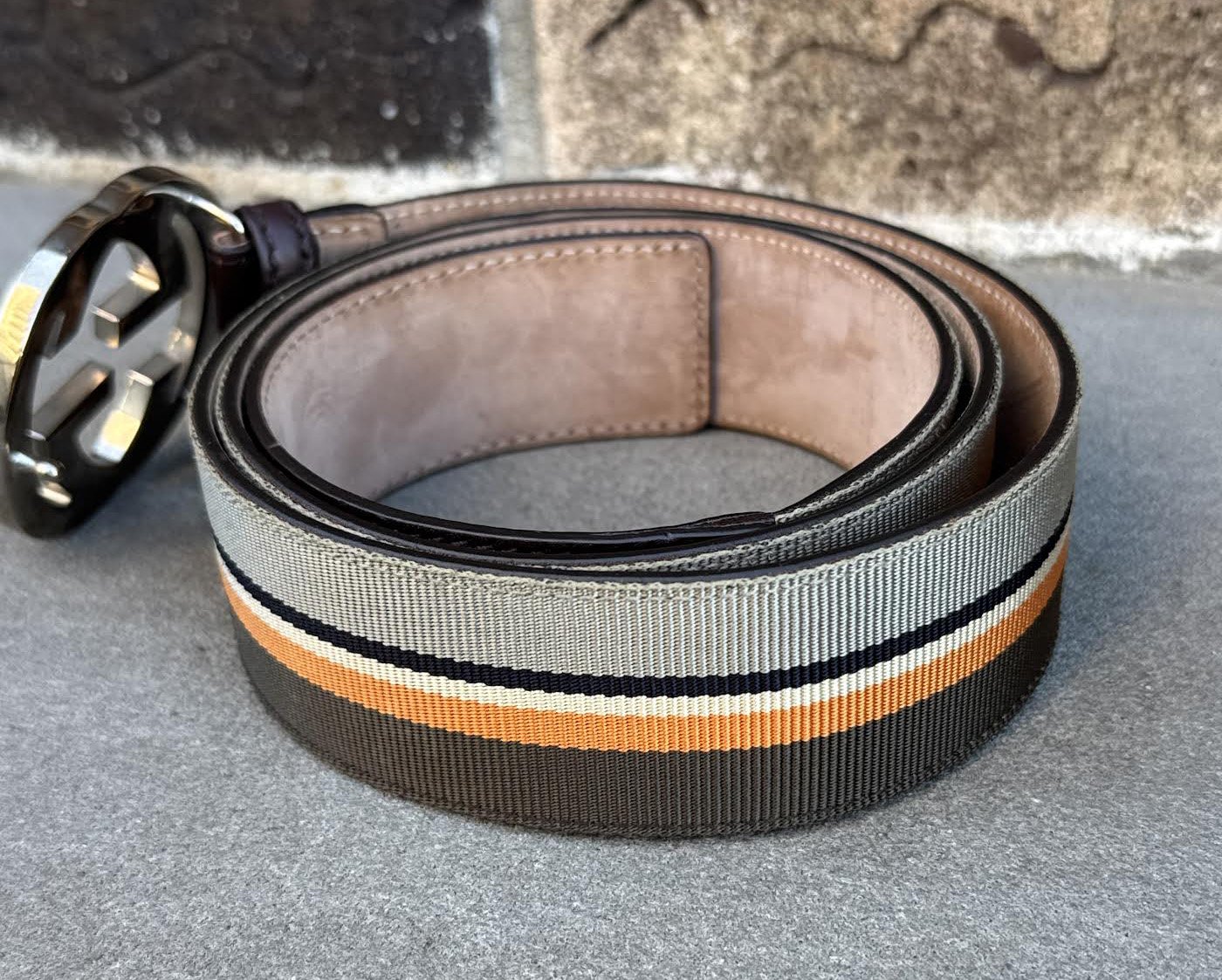 Gucci striped belt.jpg