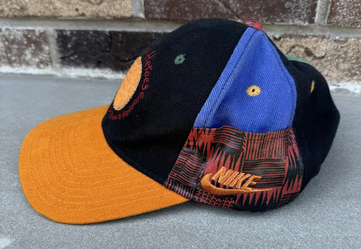 Vintage Nike Hoop Heroes Pinwheel Snapback (Penny, Barkley