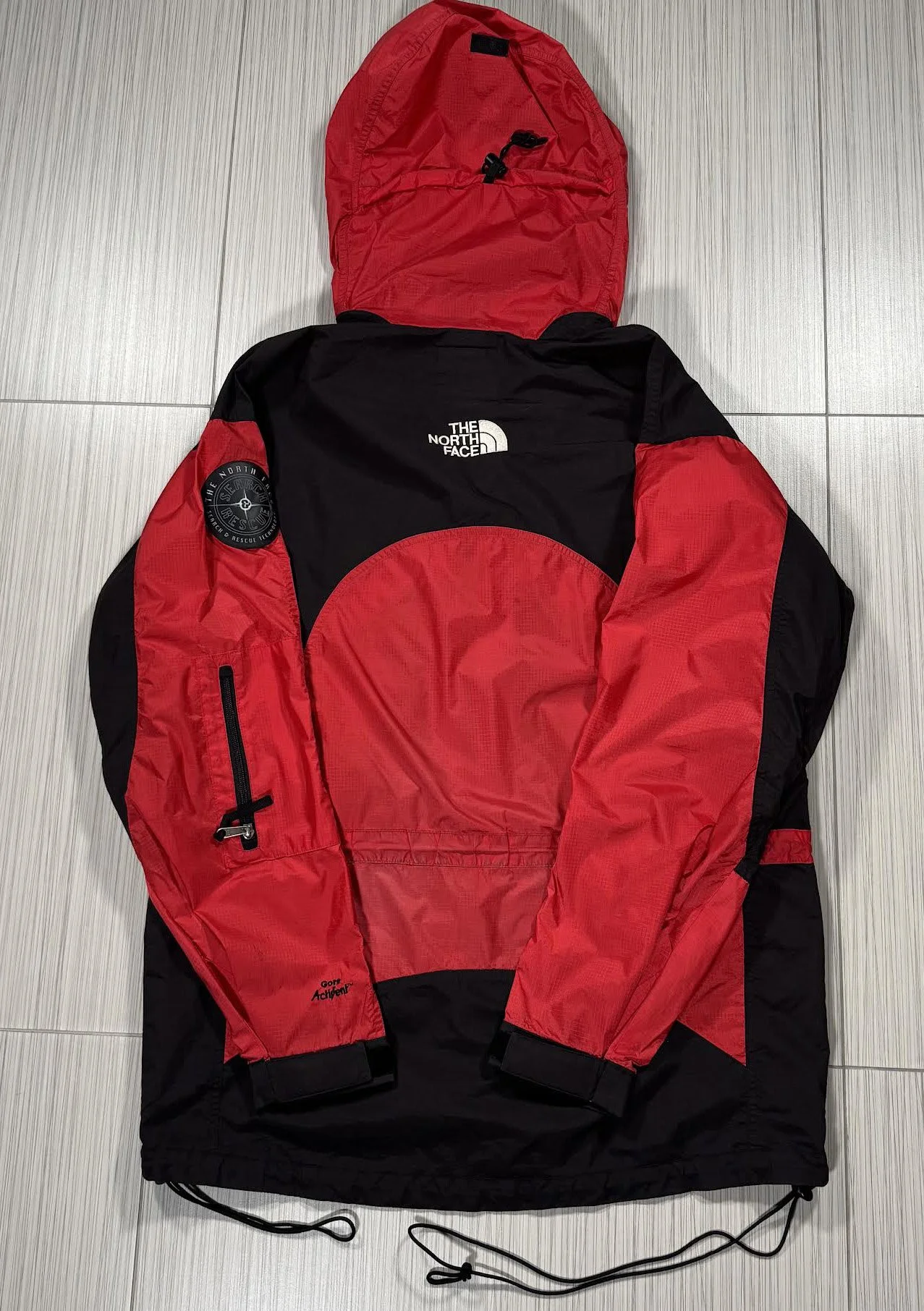 back of Search & rescue Jacket.jpg