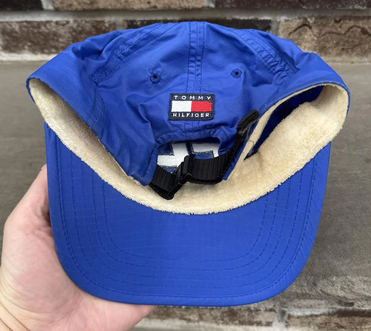 inside of Tommy Cap.jpg