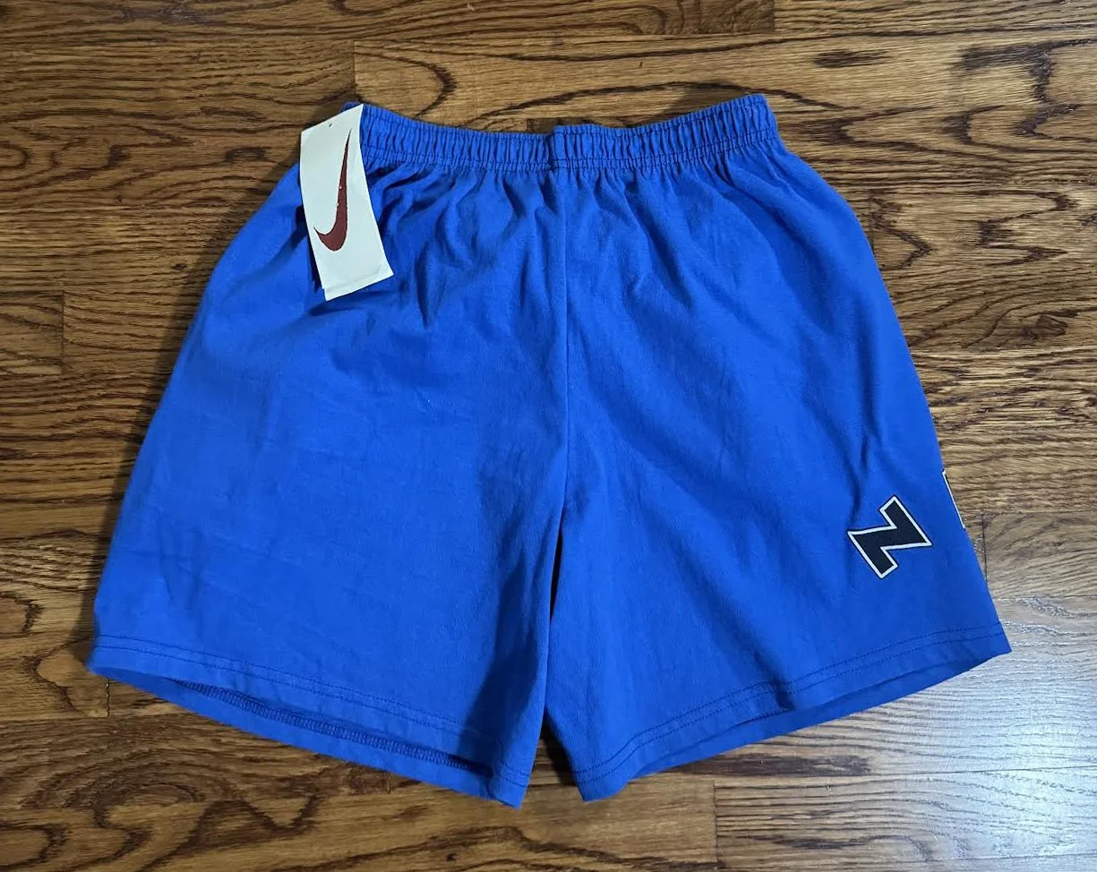 back of Nike sweatshorts .jpg