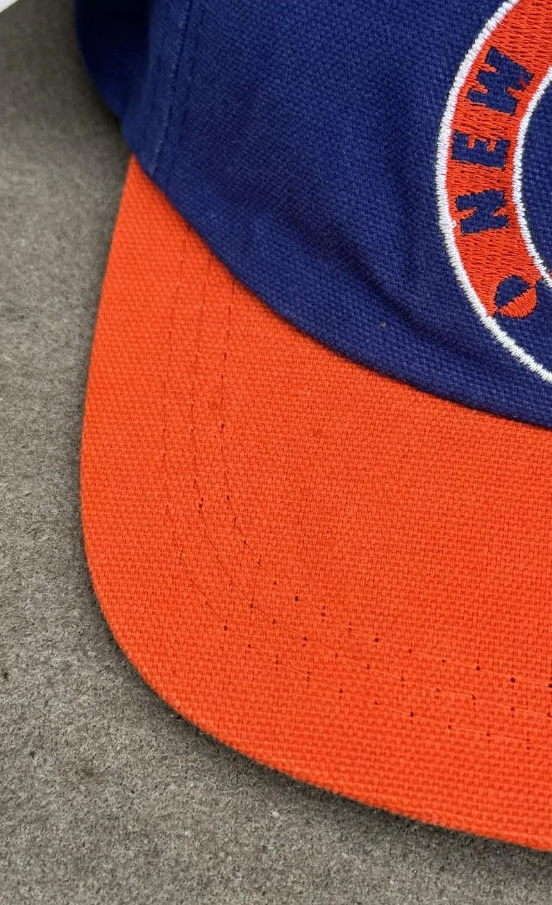minor mark on brim .jpg