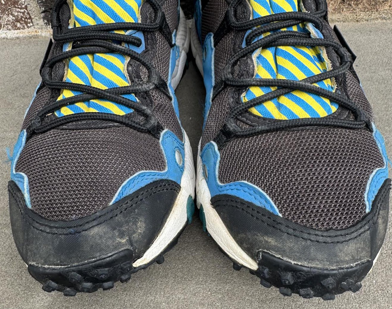 Toe box on front.jpg