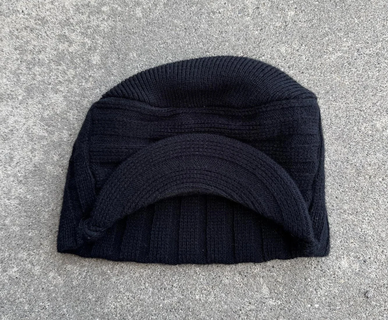 Oakley Ribbed Beanie .jpg