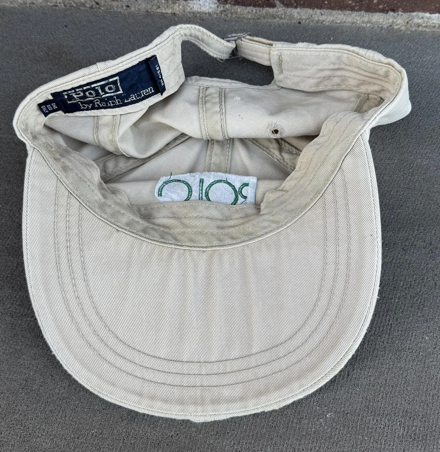 inside of Polo Hi Tech .jpg