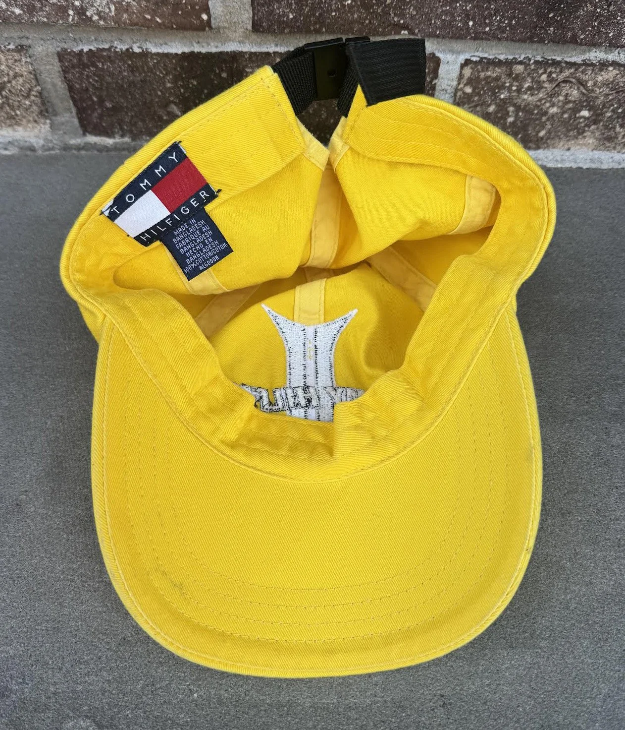 inside of tommy hat.jpg