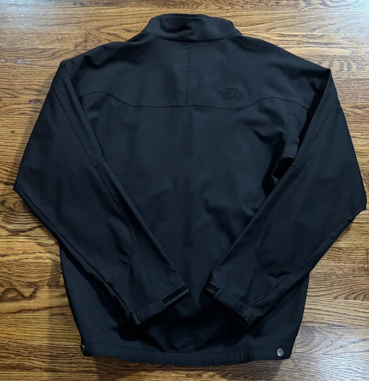 back of tnf jacket blk .jpg