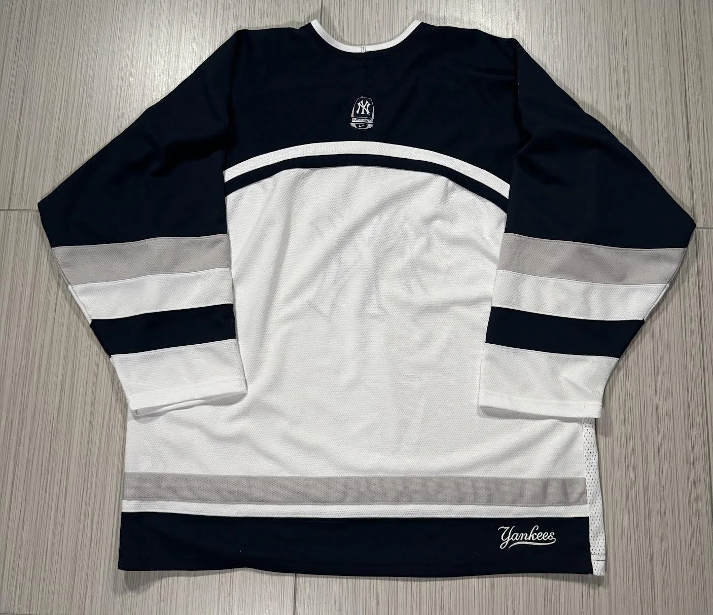 back of Nike Yankees jersey.jpg