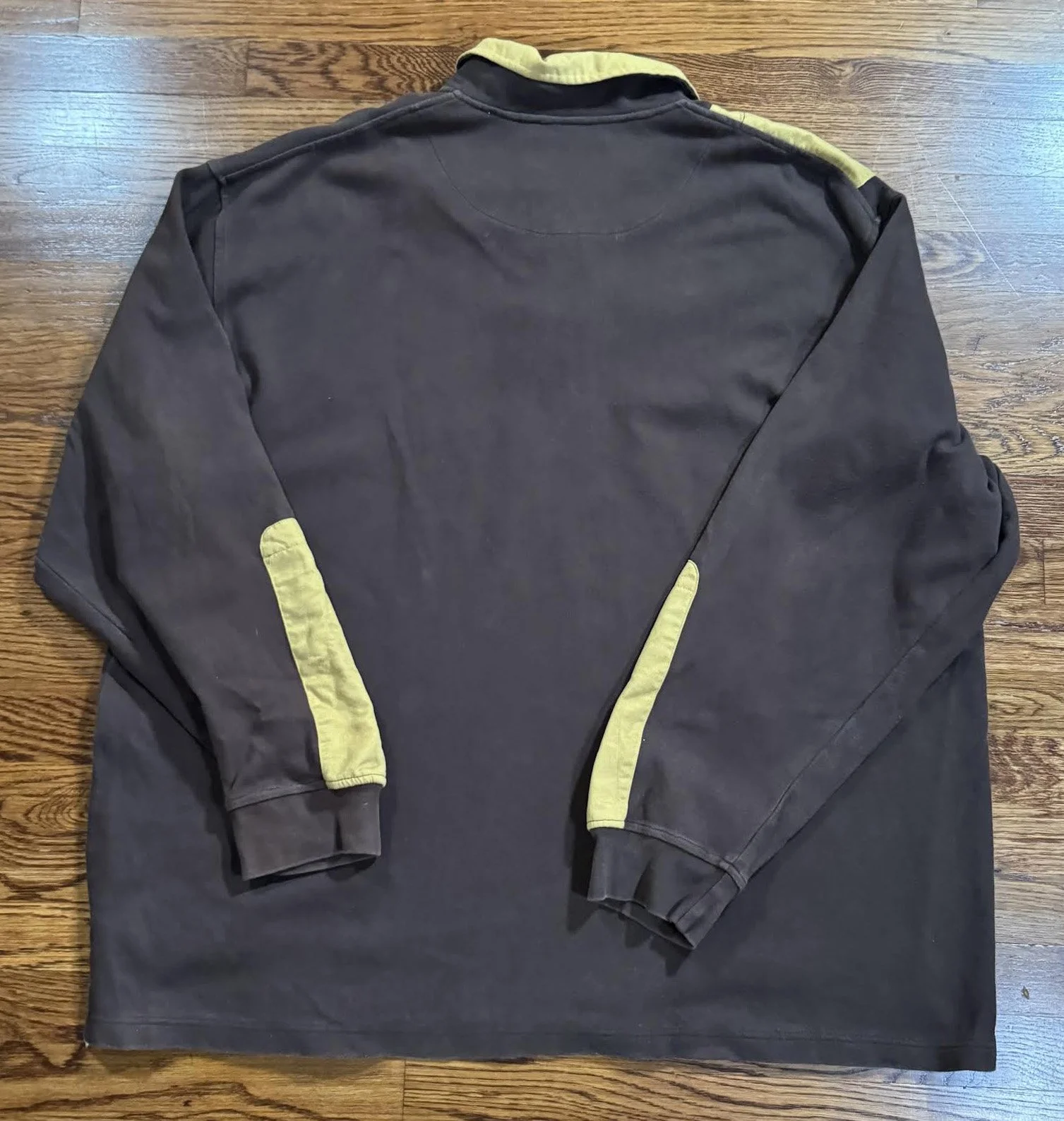 back of Wu wear shirt .jpg