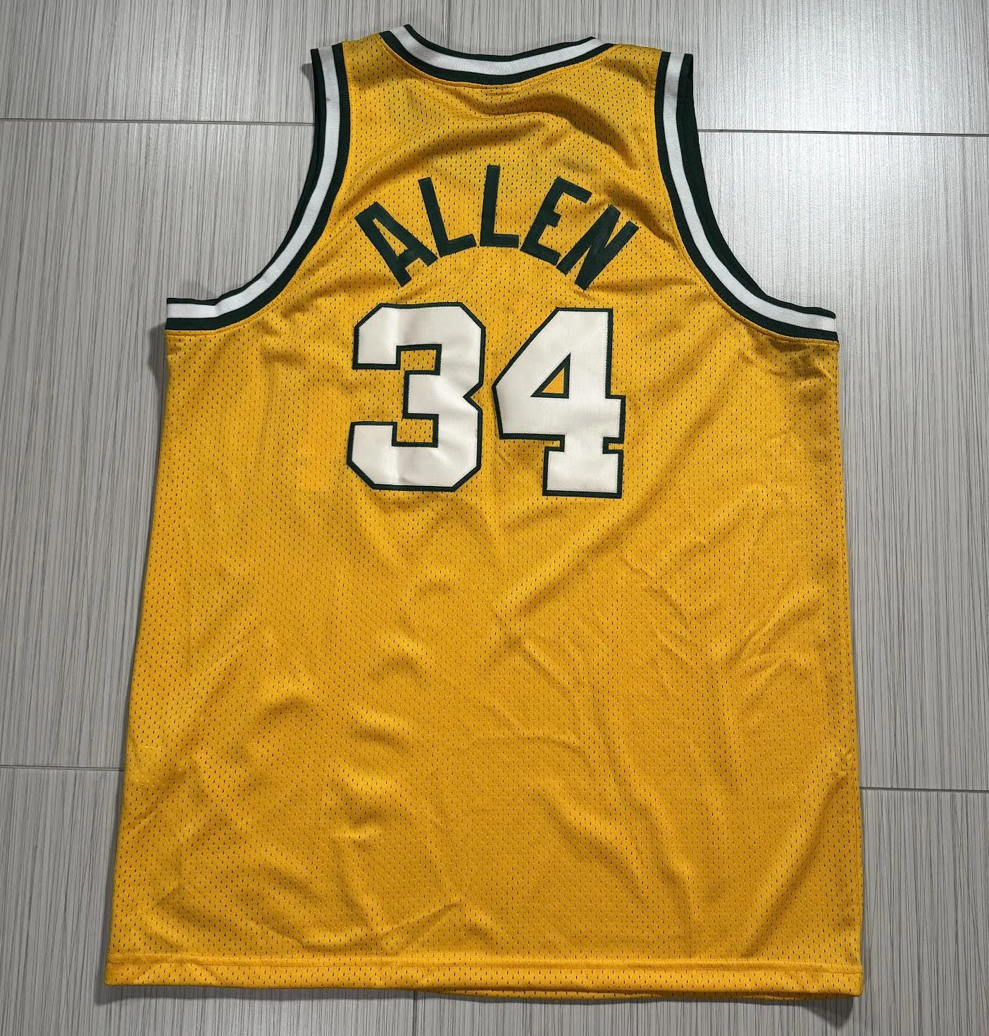 back of Ray Allen Nike Swingman jersey.jpg