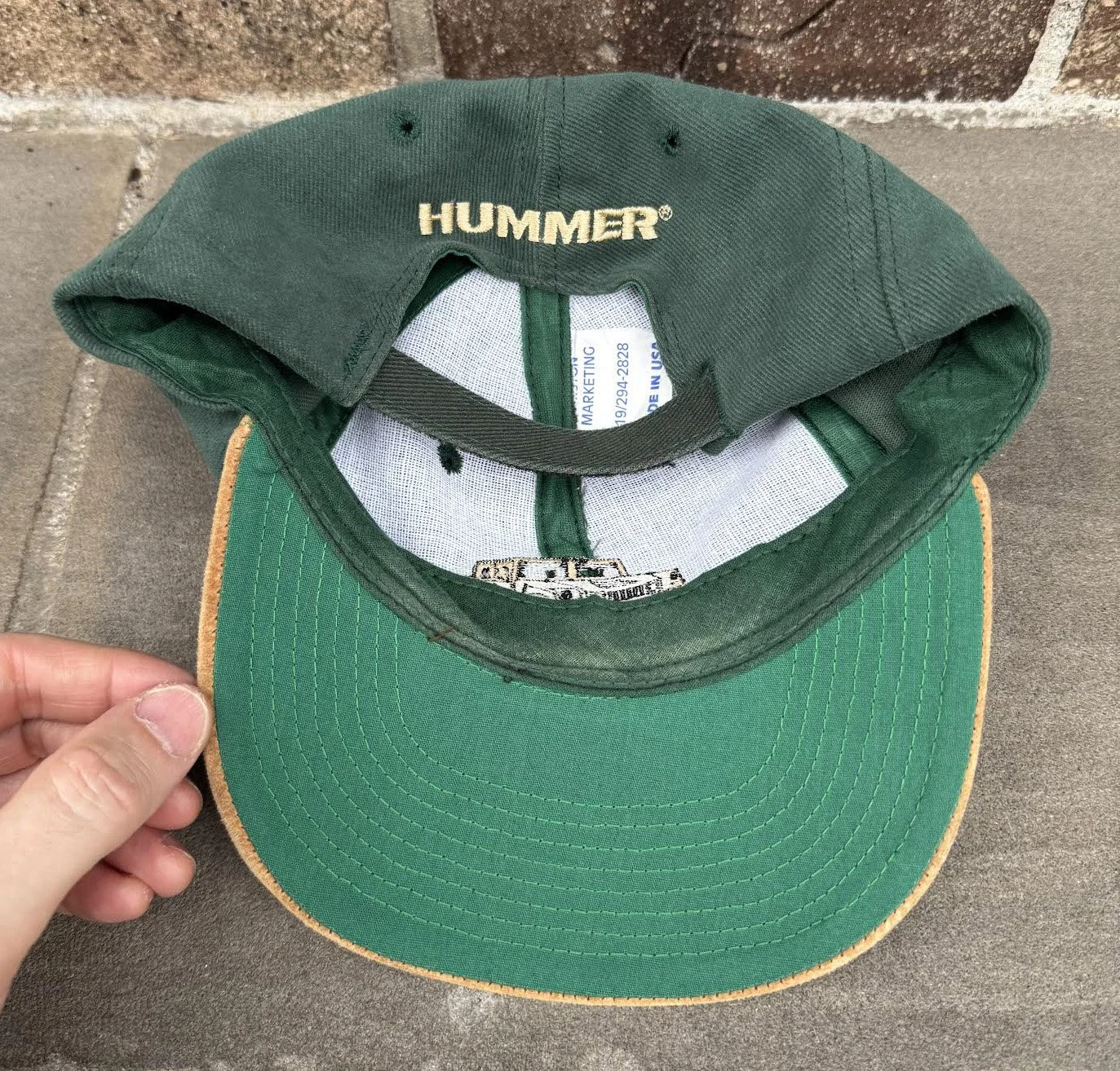 inside of Hummer Cap .jpg