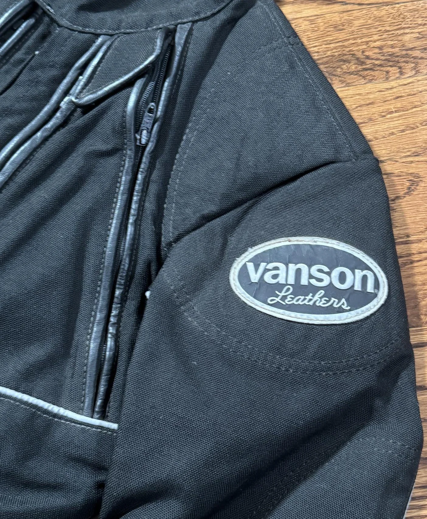 Vanson Leathers patch.jpg