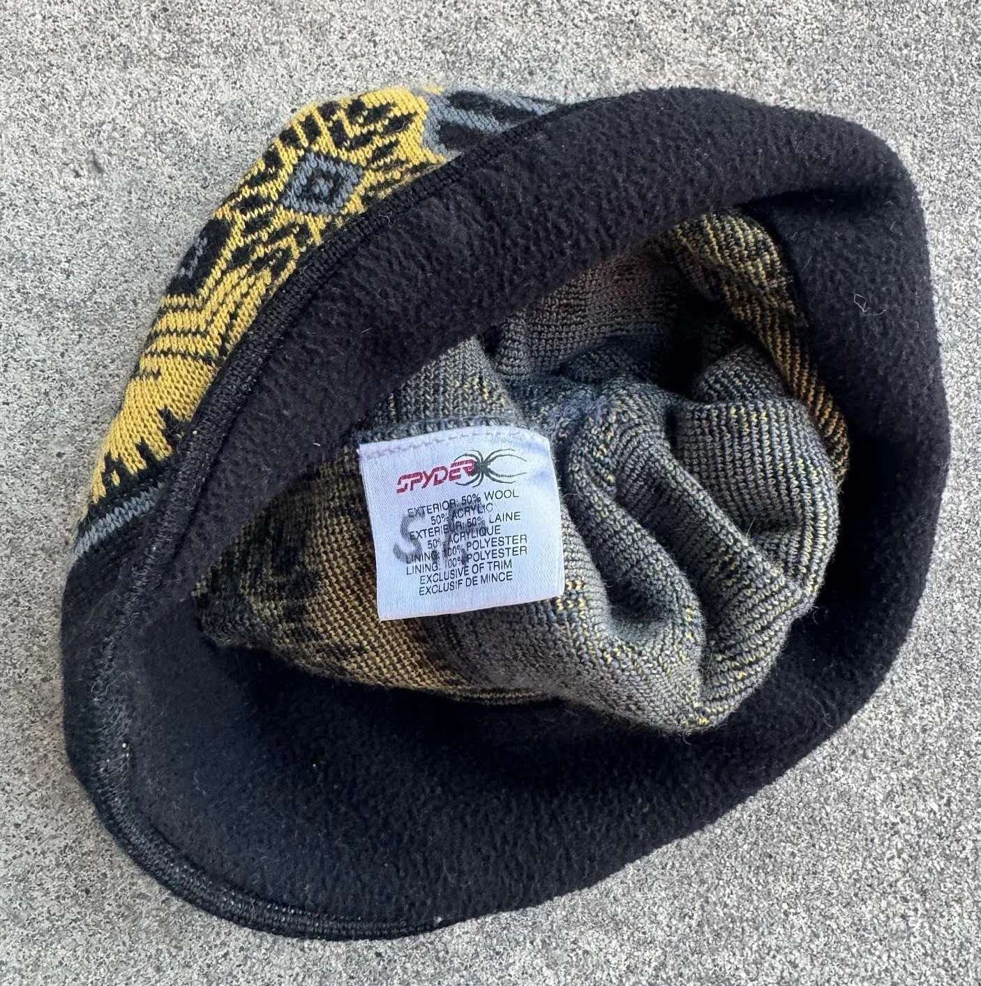 inside of Spyder beanie.jpg